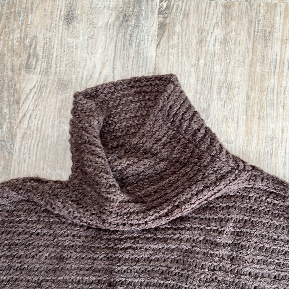 Aerie Knit Turtleneck Sweater - Picture 2 of 5